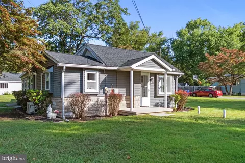 605 Sunset Ave, Franklinville, NJ 08322