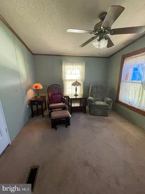105 Cardinal Ave, Mantua, NJ 08051