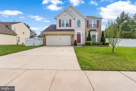 141 Revere Dr, Deptford, NJ 08096