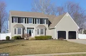 1403 Swan Ln, Mullica Hill, NJ 08062