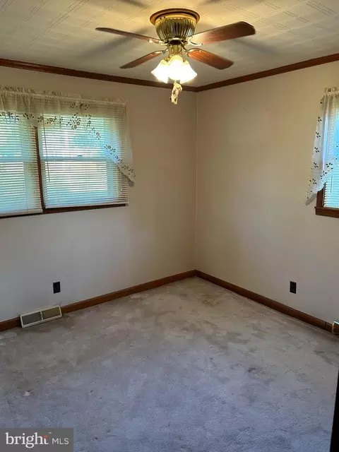 608 Cornwall Rd, Sewell, NJ 08080 photo 13