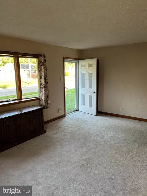 608 Cornwall Rd, Sewell, NJ 08080 photo 7