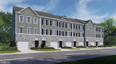113 Jonagold Dr, Glassboro, NJ 08028