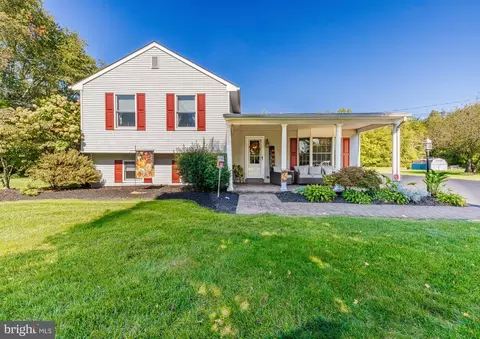 407 Whig Ln, Glassboro, NJ 08028