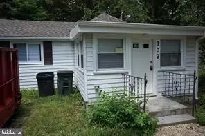 709 Crystal Dr, Williamstown, NJ 08094