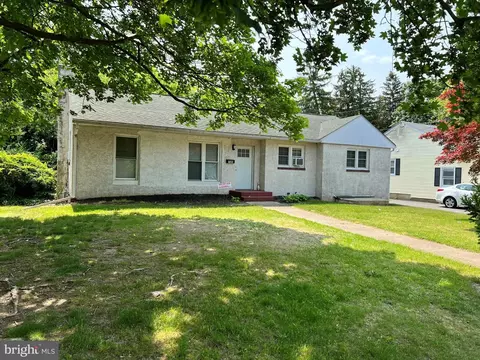 106 Silver Ave, Glassboro, NJ 08028