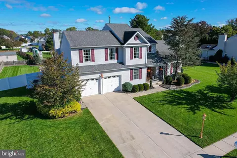 20 Woodduck Dr, Mullica Hill, NJ 08062