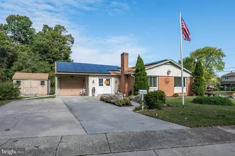 132 Chatham, Turnersville, NJ 08012