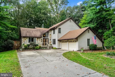 7 Elizabeth Ct, Sewell, NJ 08080