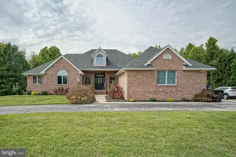 440 Barnsboro Rd, Sewell, NJ 08080