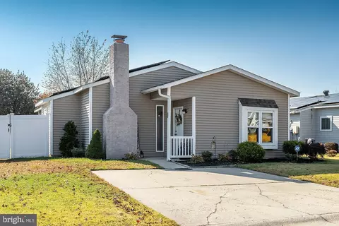 10 Willow Pl, Swedesboro, NJ 08085