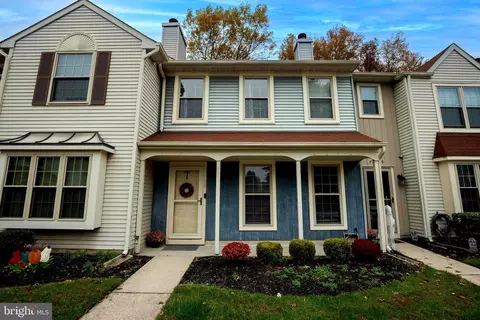 730 Garrison Ct, Mantua, NJ 08051