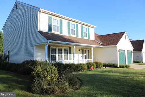 80 Appletree Ln, Sewell, NJ 08080