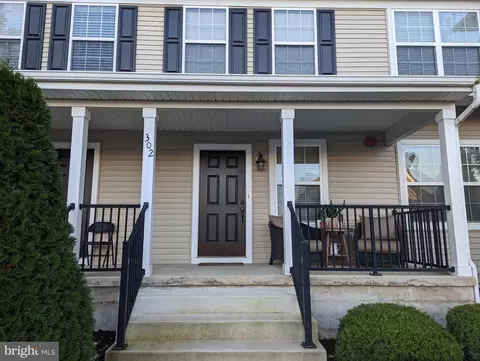 302 Lexington Mews, Woolwich Township, NJ 08085
