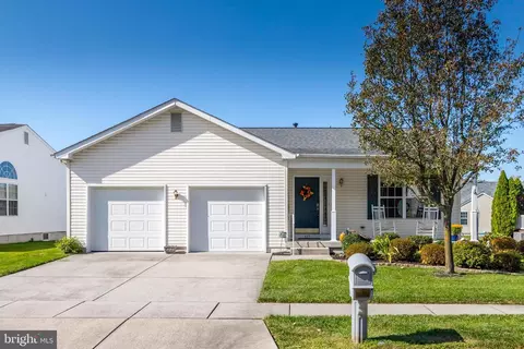 425 Woodruff Trl, Mullica Hill, NJ 08062