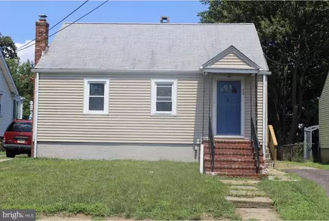 72 Hess Ave, Woodbury, NJ 08096