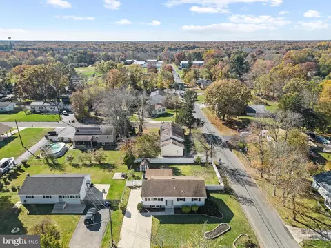 498 Rubin St, Clayton, NJ 08312