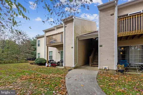 1237 Tristram Cir, Mantua, NJ 08051