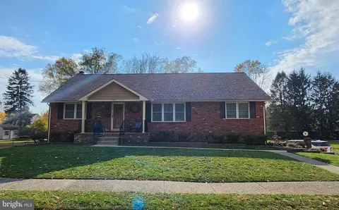 410 Georgetown Rd, Glassboro, NJ 08028