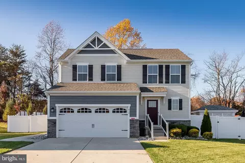 419 Short Hills Dr, Mount Royal, NJ 08061