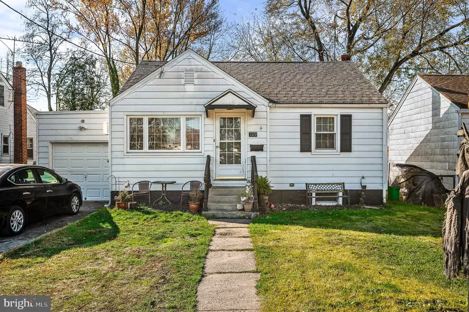 109 Red Bank Ave, West Deptford, NJ 08096 20 Photos Movoto