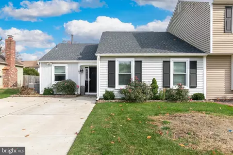102 Burgundy Ct, Wenonah, NJ 08090