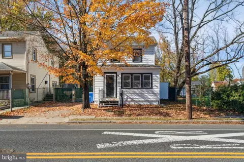 217 S Main St, Glassboro, NJ 08028