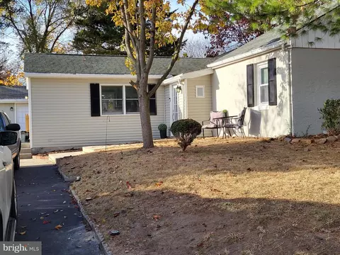 149 Weiss Ave, Gibbstown, NJ 08027
