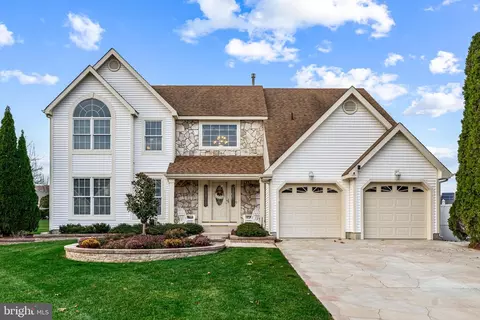 644 Harper Dr, Glassboro, NJ 08028