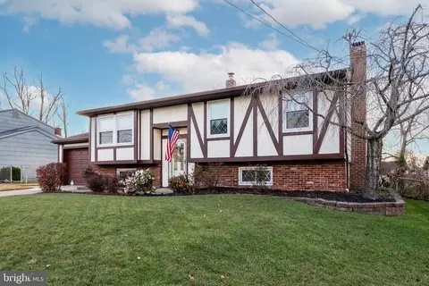 432 Fordham Rd, Woodbury Heights, NJ 08097
