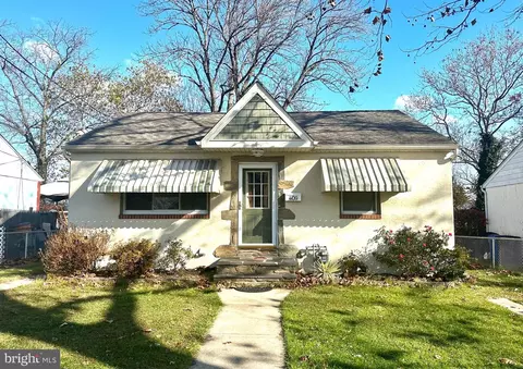 409 Columbia Blvd, National Park, NJ 08063