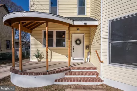 215 Church St, Williamstown, NJ 08094