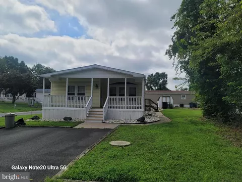 200 Eisenhower Ave, Williamstown, NJ 08094