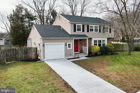 7 Polaris Ct, Blackwood, NJ 08012