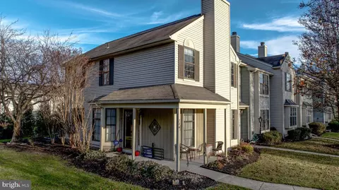724 Garrison Ct, Mantua, NJ 08051