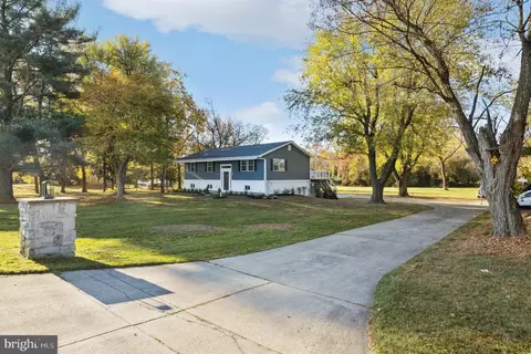 211 Cedar Rd, Mickleton, NJ 08056 photo 2