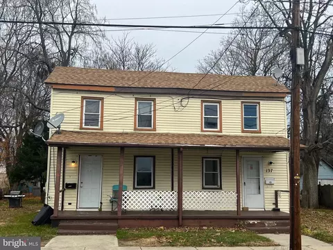 137 E High St, Clayton, NJ 08312