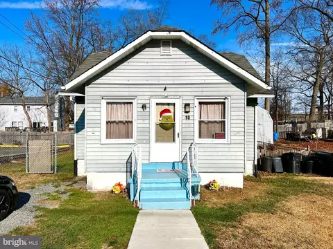 10 Moore Ave, Westville, NJ 08093