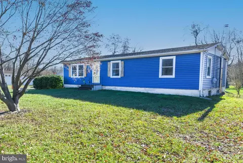 351 Catawba Ave, Newfield, NJ 08344