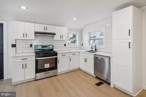 401 Wesley Ave, Pitman, NJ 08071 photo 2