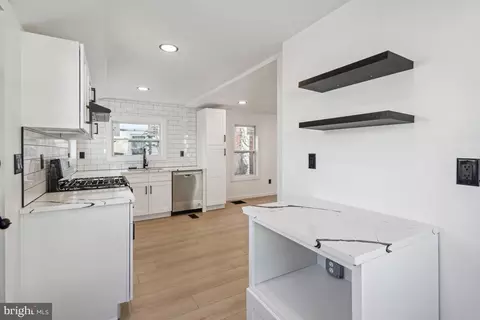 401 Wesley Ave, Pitman, NJ 08071 photo 4