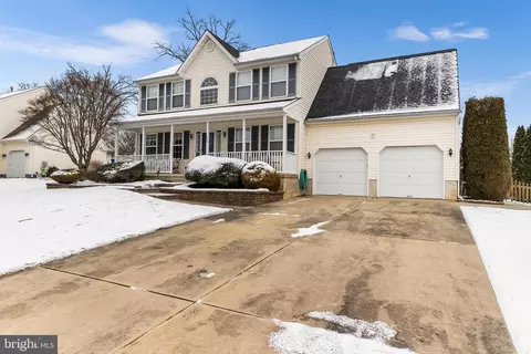 548 Mills Ln, Williamstown, NJ 08094