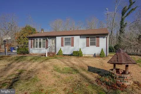 61 Bentwood Dr, Malaga, NJ 08328