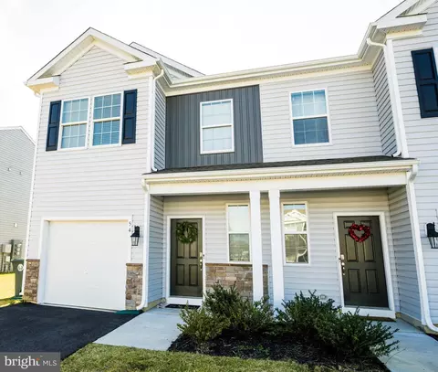 54 Arlotta St, Glassboro, NJ 08028