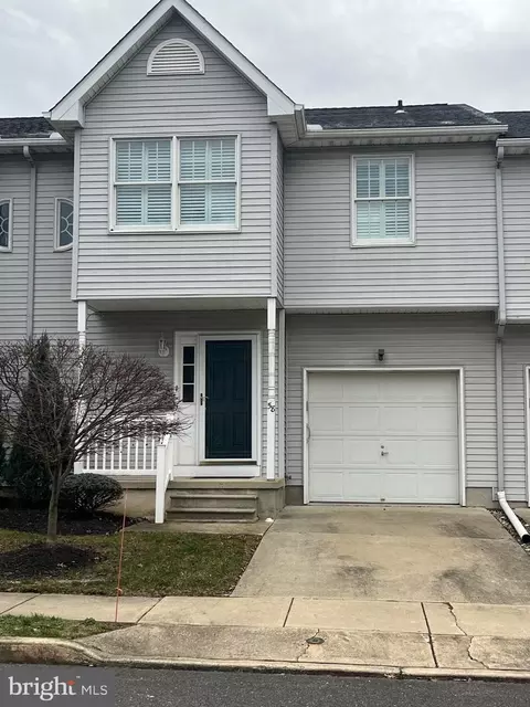58 Holly Glen Dr, Pitman, NJ 08071