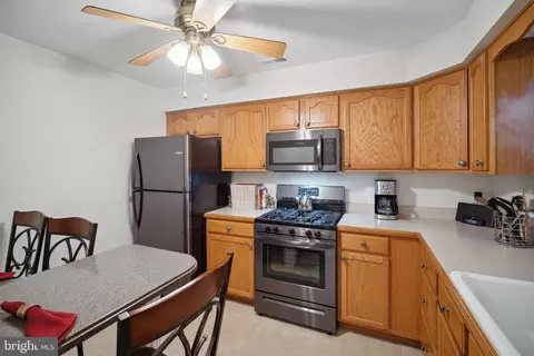 22 Pristine Pl # D, Sewell, NJ 08080 photo 15