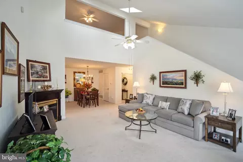 22 Pristine Pl # D, Sewell, NJ 08080 photo 5