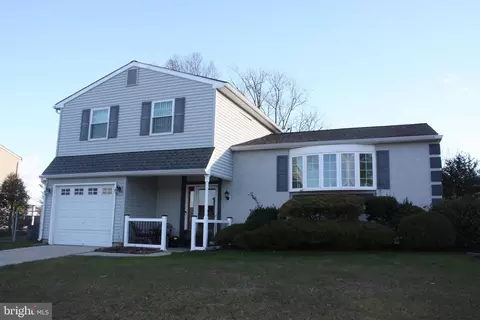 14 Deerfield Ln, Sewell, NJ 08080