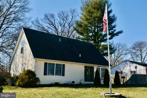 22 Marion Ave, Westville, NJ 08093