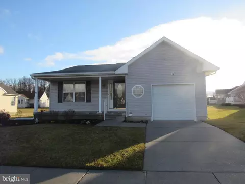304 Chickory Trl, Mullica Hill, NJ 08062